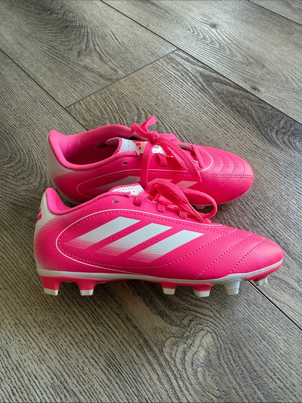 Adidas Hot Pink Youth Soccer Cleats Sz 1